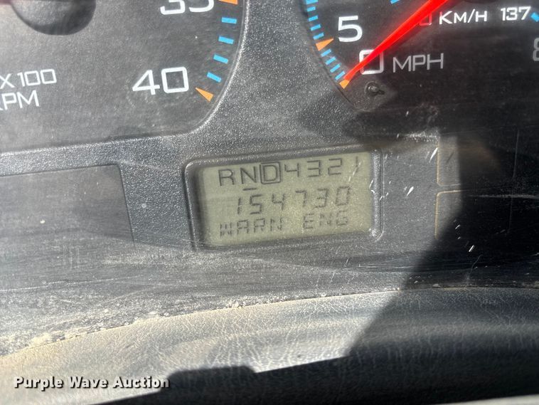 image for item FI0855 2006 International 7600 dump truck