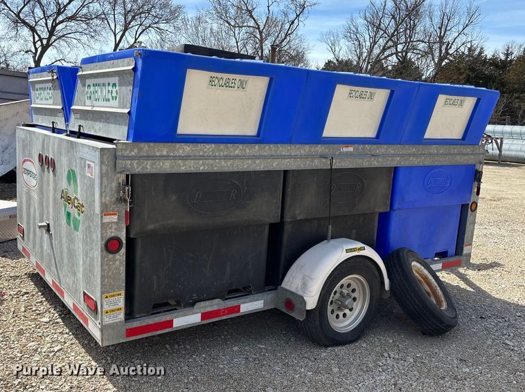 image for item FI0857 2017 Alley Cat 17018  recycling trailer