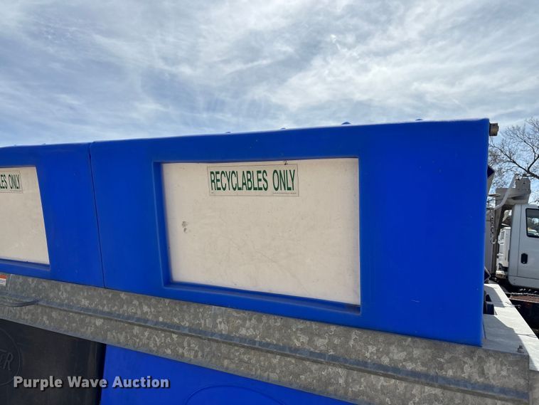 image for item FI0857 2017 Alley Cat 17018  recycling trailer