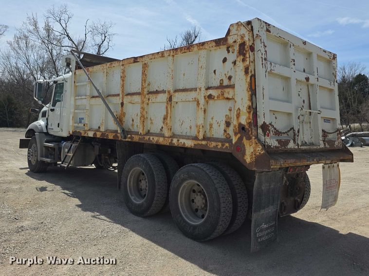 image for item FI0858 2012 Mack GU813 dump truck