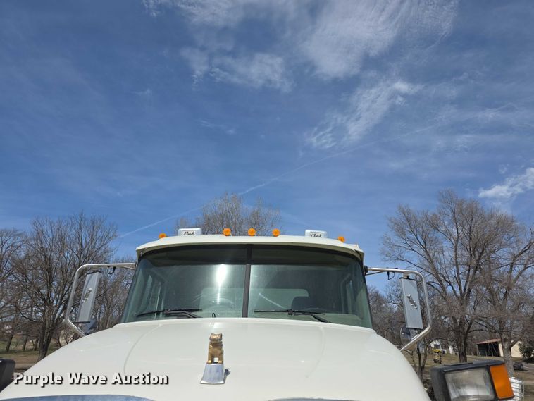 image for item FI0858 2012 Mack GU813 dump truck