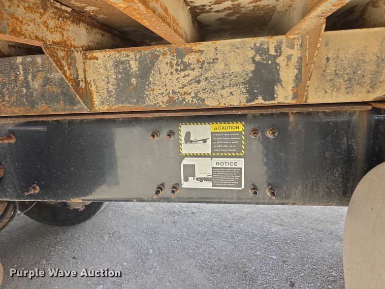 image for item FI0858 2012 Mack GU813 dump truck