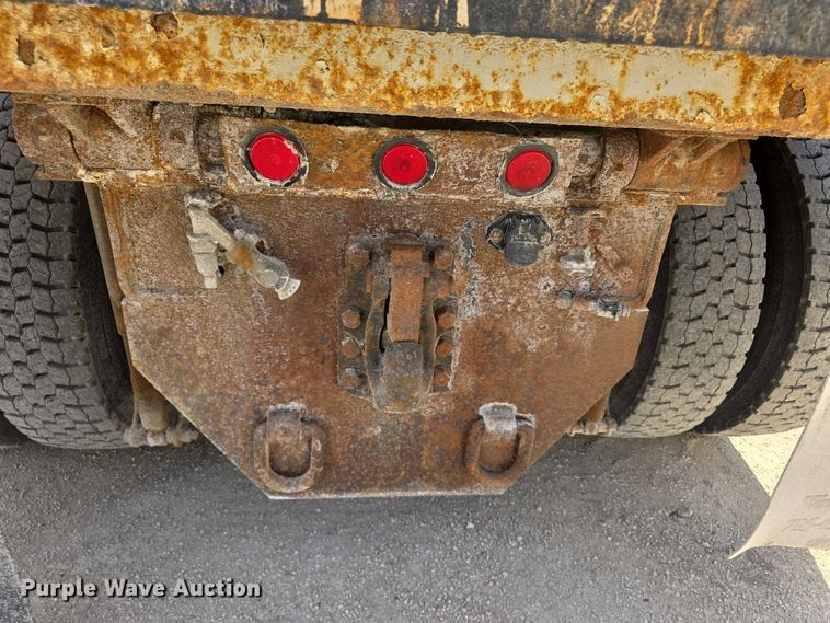image for item FI0858 2012 Mack GU813 dump truck