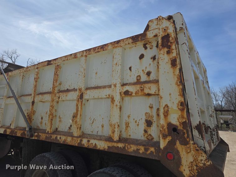 image for item FI0858 2012 Mack GU813 dump truck