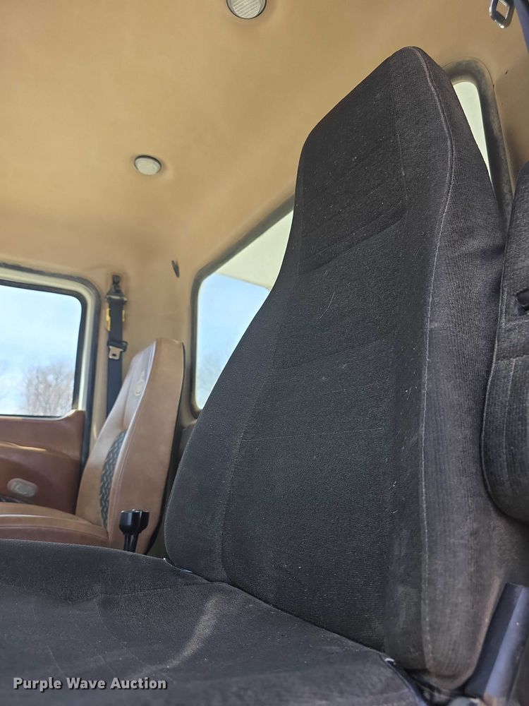 image for item FI0858 2012 Mack GU813 dump truck