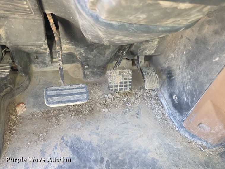 image for item FI0858 2012 Mack GU813 dump truck