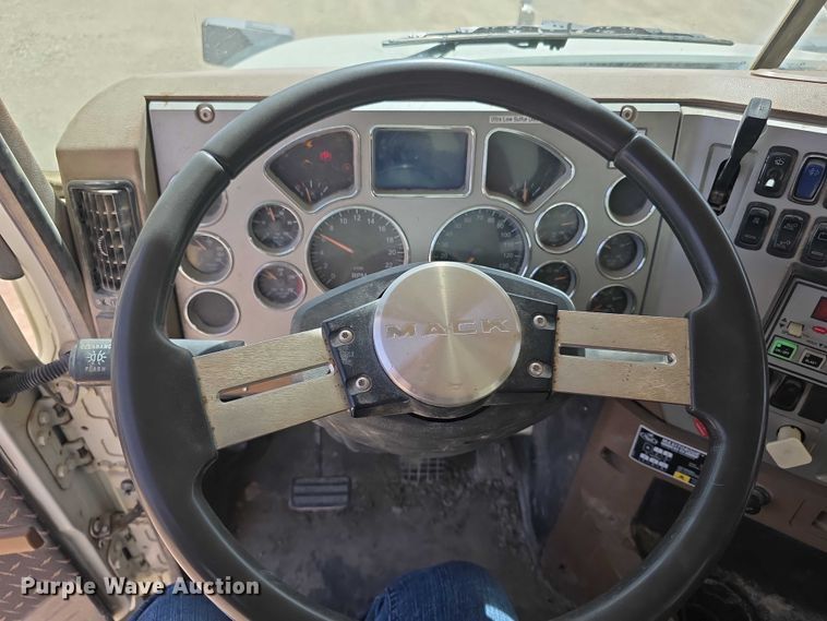 image for item FI0858 2012 Mack GU813 dump truck