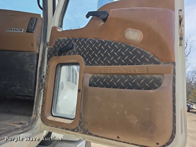 image for item FI0858 2012 Mack GU813 dump truck