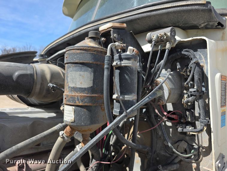 image for item FI0858 2012 Mack GU813 dump truck