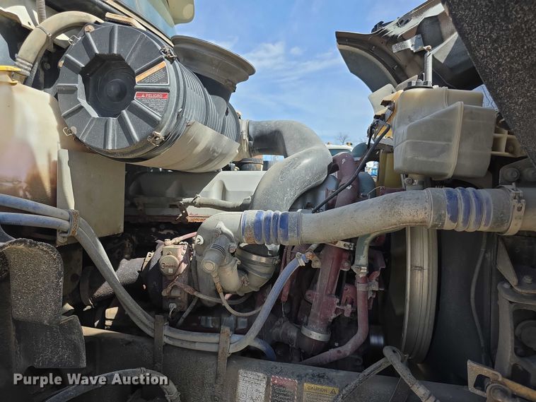 image for item FI0858 2012 Mack GU813 dump truck