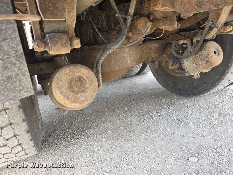 image for item FI0858 2012 Mack GU813 dump truck