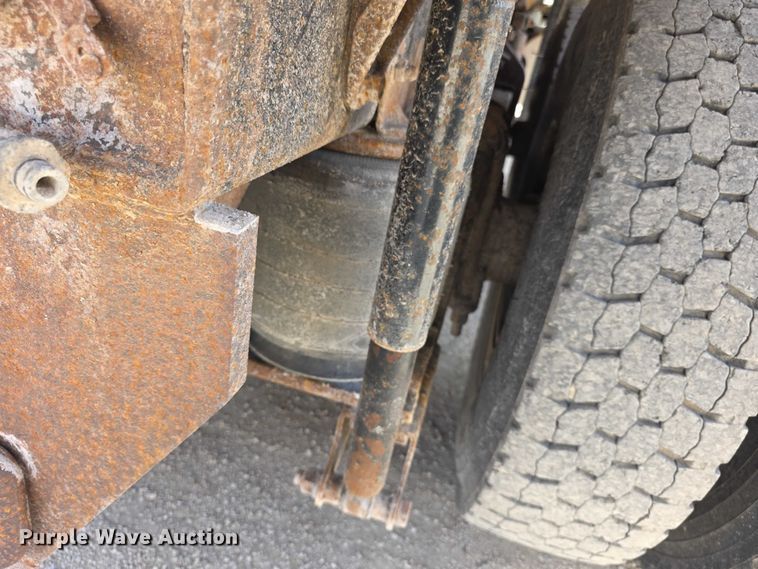 image for item FI0858 2012 Mack GU813 dump truck