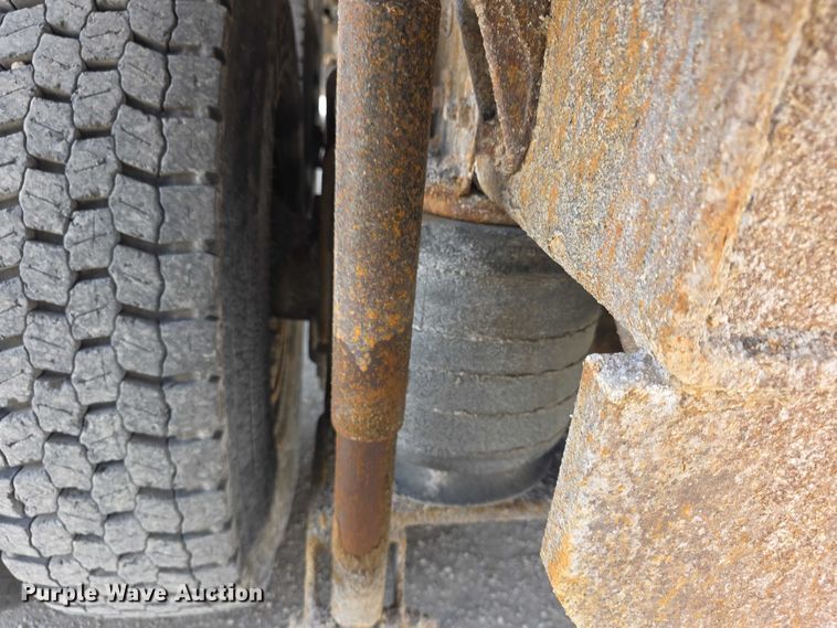 image for item FI0858 2012 Mack GU813 dump truck