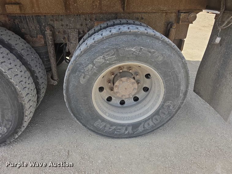 image for item FI0858 2012 Mack GU813 dump truck