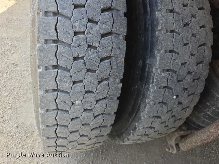 image for item FI0858 2012 Mack GU813 dump truck