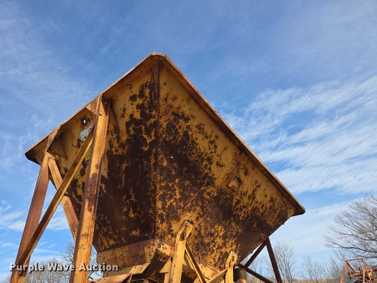 image for item FI0859 Kolberg  224-P vibrating rock screen