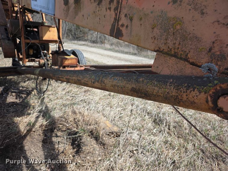 image for item FI0859 Kolberg  224-P vibrating rock screen