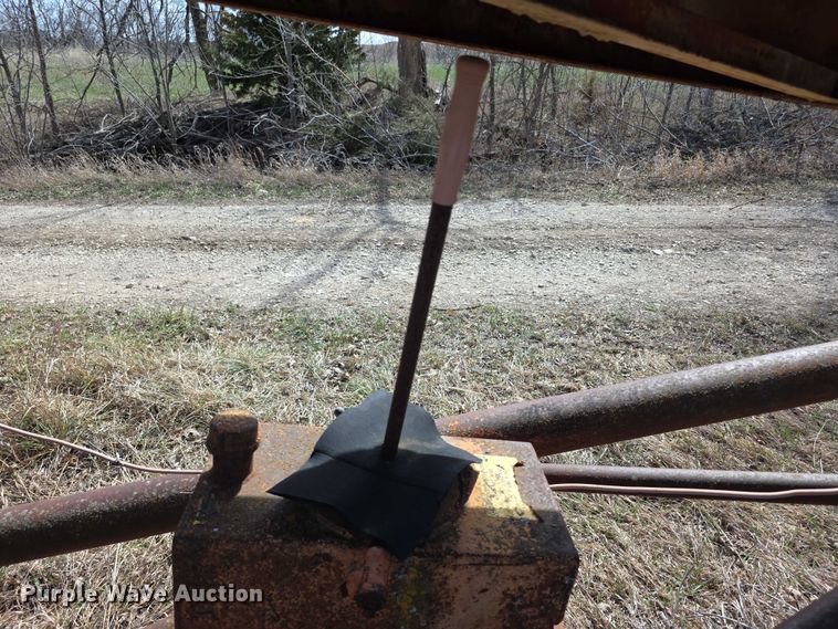 image for item FI0859 Kolberg  224-P vibrating rock screen