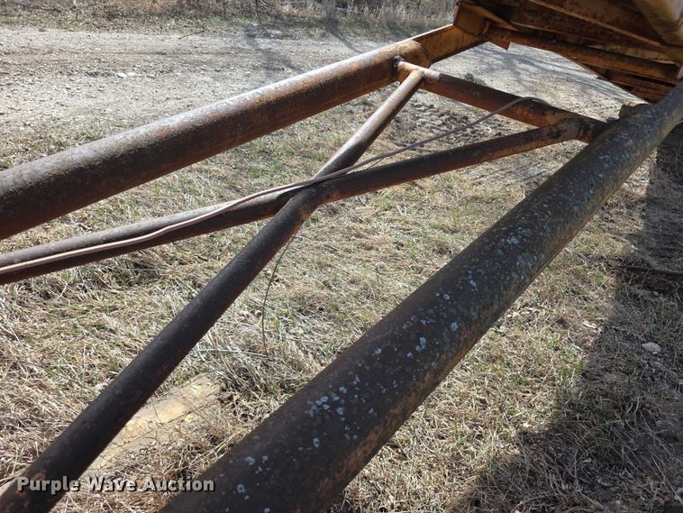 image for item FI0859 Kolberg  224-P vibrating rock screen