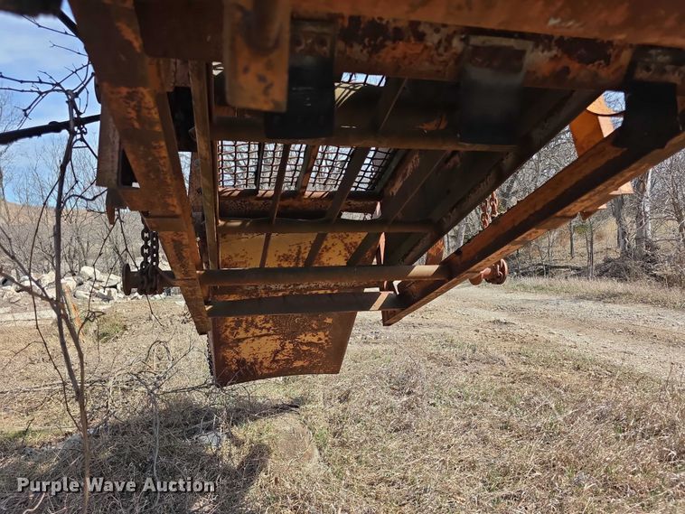 image for item FI0859 Kolberg  224-P vibrating rock screen