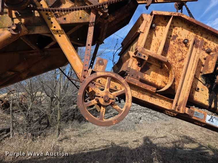 image for item FI0859 Kolberg  224-P vibrating rock screen