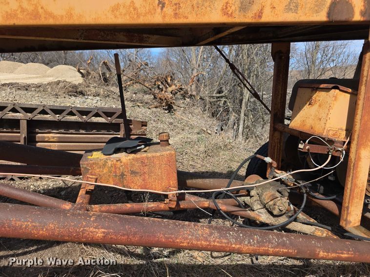 image for item FI0859 Kolberg  224-P vibrating rock screen