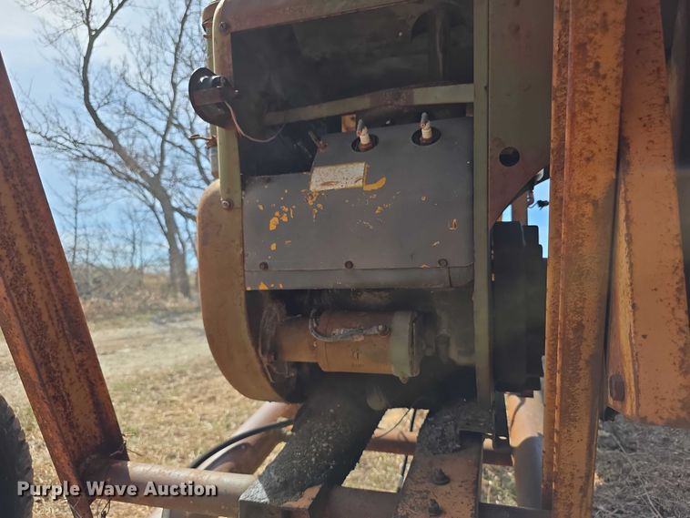 image for item FI0859 Kolberg  224-P vibrating rock screen