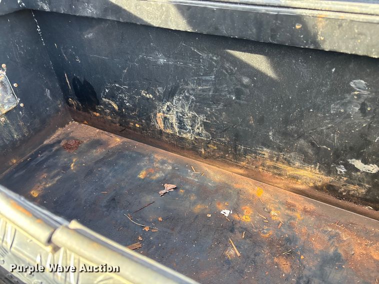 image for item FI0868 1994 Ford F350 XL flatbed pickup truck