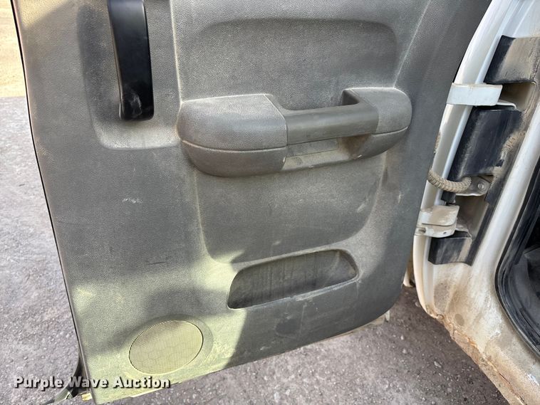 image for item FI0869 2009 Chevrolet Silverado 1500 Ext. Cab pickup truck