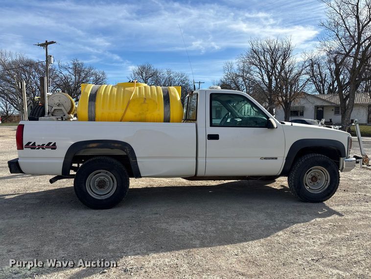 image for item FI0870 1999 Chevrolet K3500 pickup truck