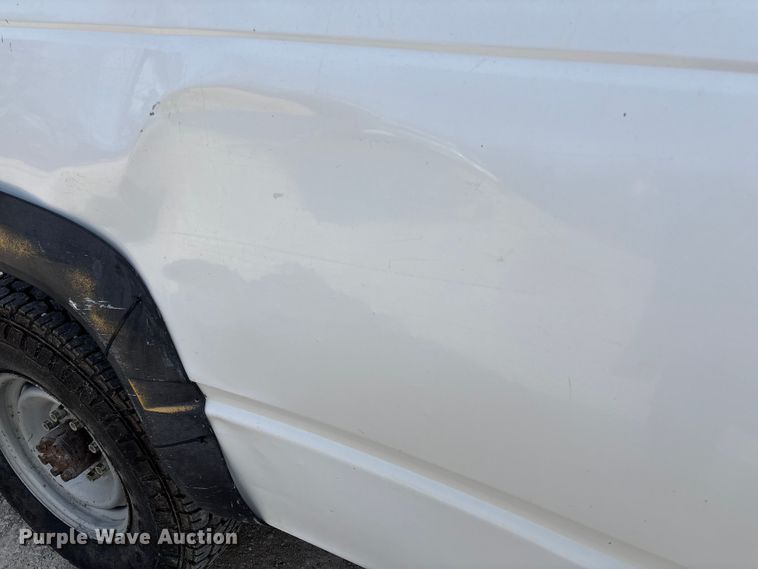 image for item FI0870 1999 Chevrolet K3500 pickup truck