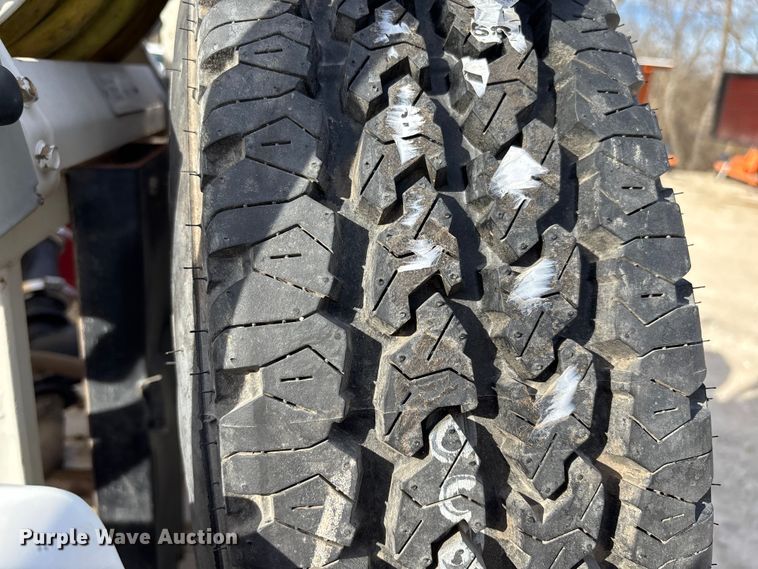 image for item FI0870 1999 Chevrolet K3500 pickup truck