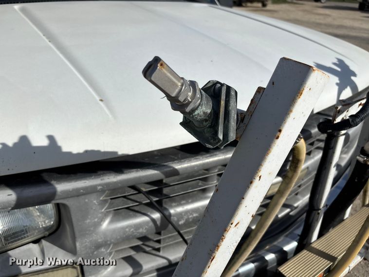 image for item FI0870 1999 Chevrolet K3500 pickup truck