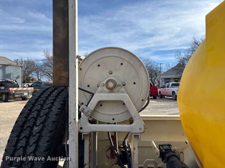 image for item FI0870 1999 Chevrolet K3500 pickup truck