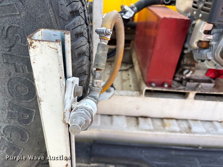 image for item FI0870 1999 Chevrolet K3500 pickup truck