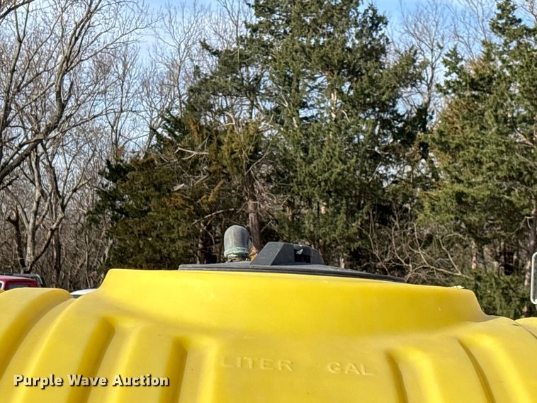 image for item FI0870 1999 Chevrolet K3500 pickup truck