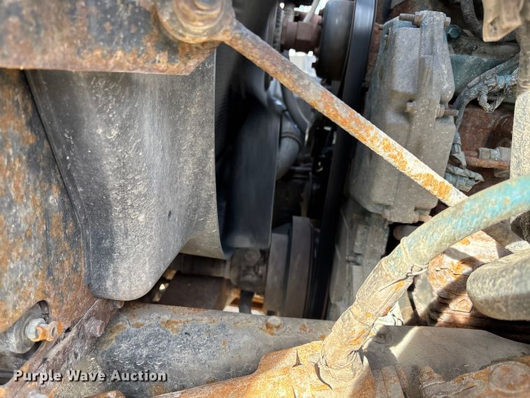 image for item FI0871 2007 International  7400 dump truck