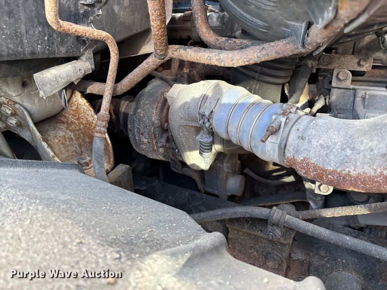 image for item FI0871 2007 International  7400 dump truck