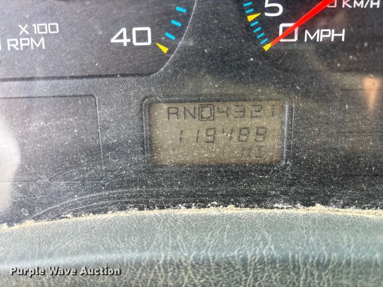 image for item FI0871 2007 International  7400 dump truck