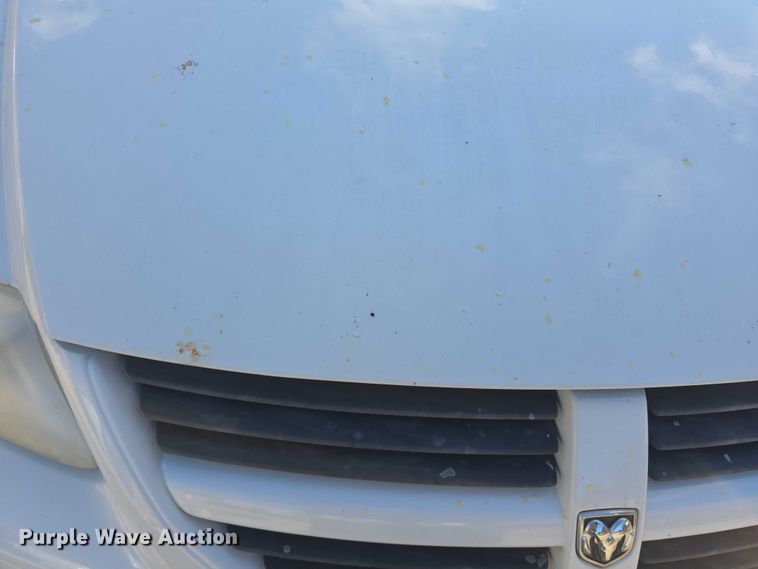 image for item FI0930 2006 Dodge Grand Caravan van