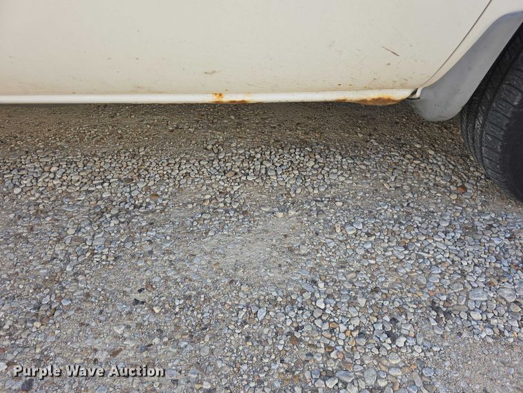 image for item FI0930 2006 Dodge Grand Caravan van