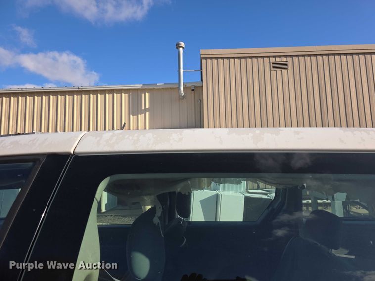 image for item FI0930 2006 Dodge Grand Caravan van