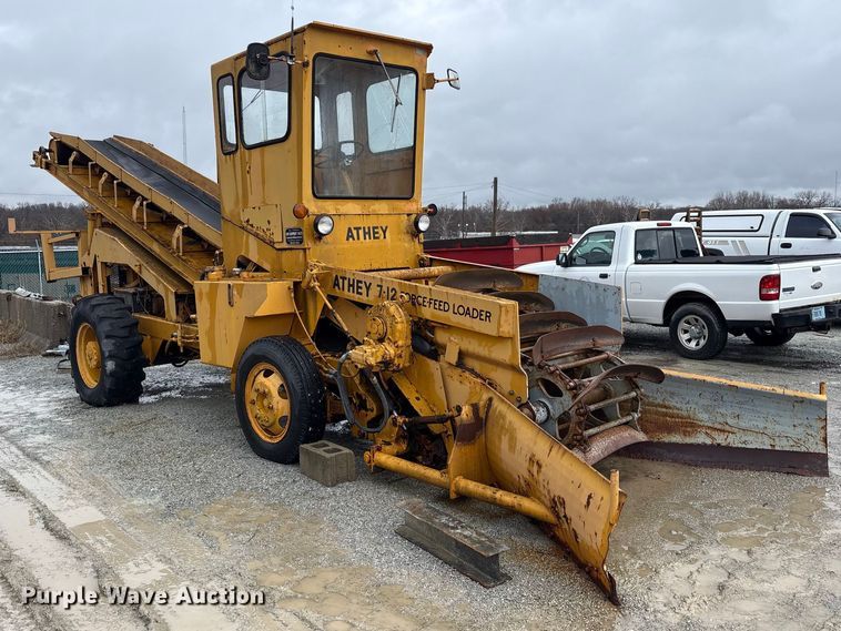 image for item FK1248 1978 Athey 7-12D windrow elevator