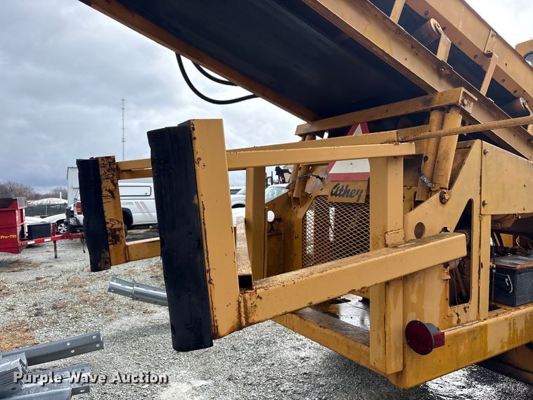 image for item FK1248 1978 Athey 7-12D windrow elevator