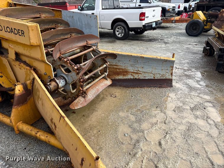 image for item FK1248 1978 Athey 7-12D windrow elevator