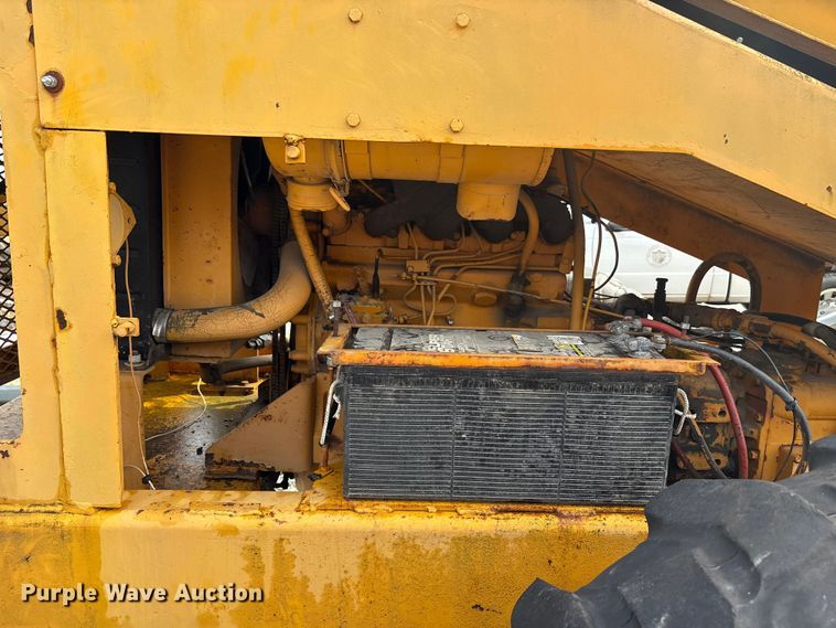 image for item FK1248 1978 Athey 7-12D windrow elevator