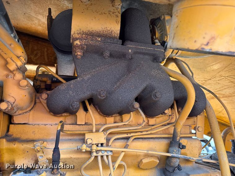 image for item FK1248 1978 Athey 7-12D windrow elevator