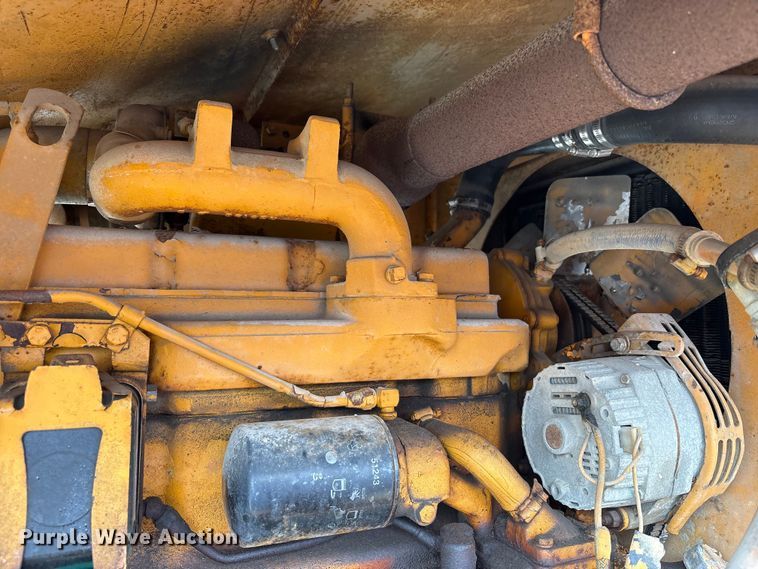 image for item FK1248 1978 Athey 7-12D windrow elevator