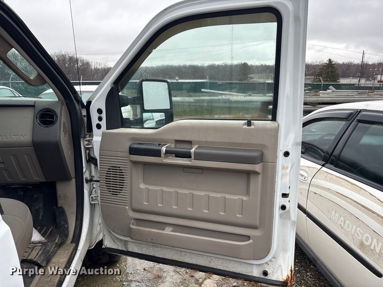 image for item FK1250 2008 Ford F250 Super Duty pickup truck