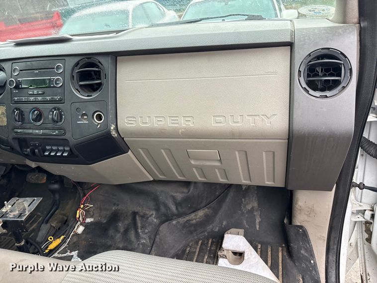 image for item FK1250 2008 Ford F250 Super Duty pickup truck